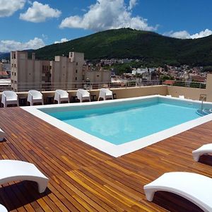 Hotel Alvarado Suites